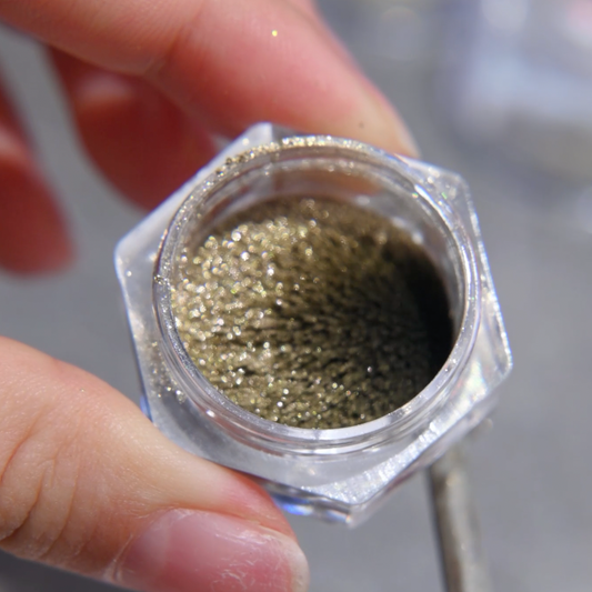 Champagne Gold Cateye powder MGR1001